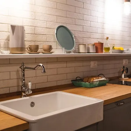 Aurora Medieval House Apartament *