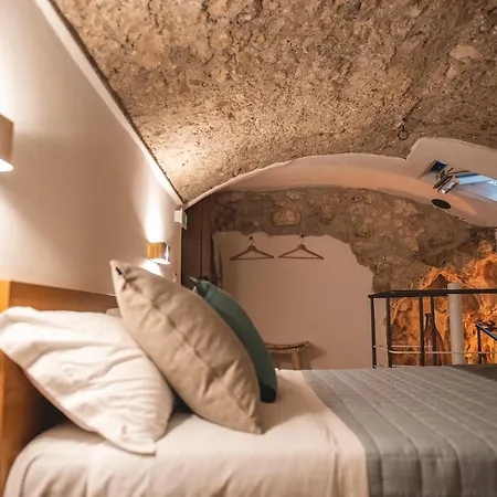 Aurora Medieval House Apartament *