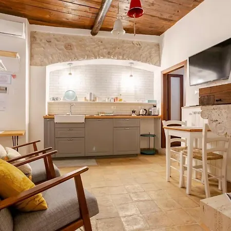 Aurora Medieval House *