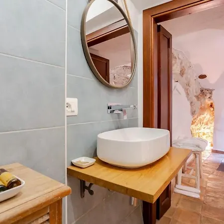 Aurora Medieval House Apartament Sermoneta