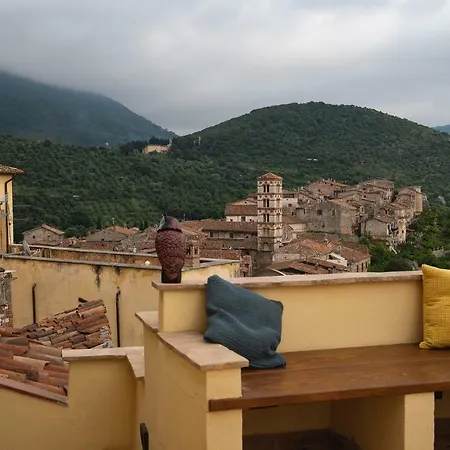 Aurora Medieval House * Sermoneta