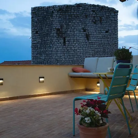Apartment Aurora Medieval House