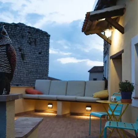 Aurora Medieval House * Sermoneta