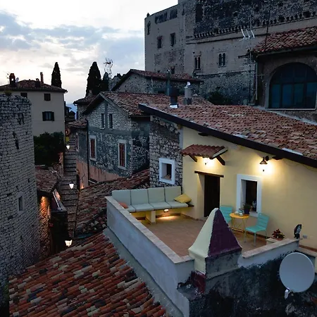 Appartamento Aurora Medieval House Sermoneta